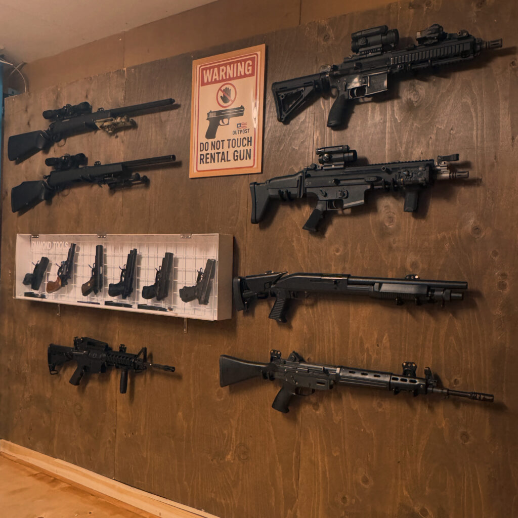 福岡県｜福岡市｜アメリカン雑貨｜ミリタリー｜エアガン｜シューティングレンジ｜OUTPOST GENERAL STORE｜福岡シューティングレンジ